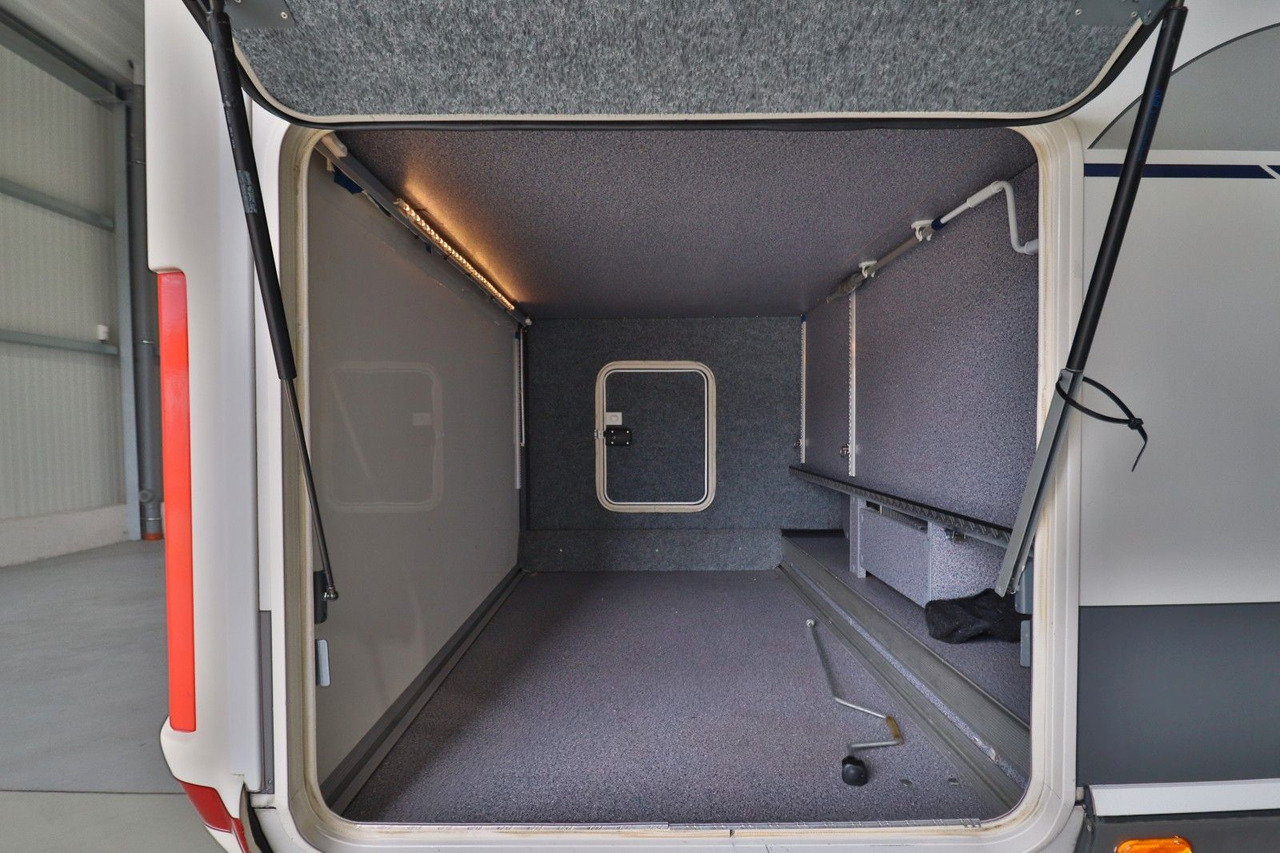 Carthago Chic T 47/Festbett/Garage/dop.Boden/Markise/Alde - Camping-car profilé: photos 5 Carthago Chic T 47/Festbett/Garage/dop.Boden/Markise/Alde - Camping-car profilé: photos 5