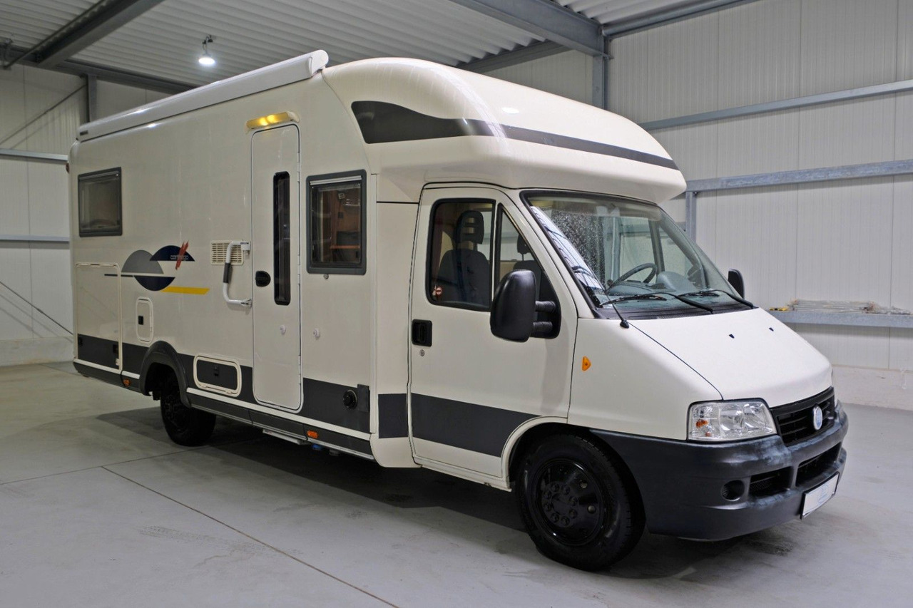 Carthago Chic T 47/Festbett/Garage/dop.Boden/Markise/Alde - Camping-car profilé: photos 1 Carthago Chic T 47/Festbett/Garage/dop.Boden/Markise/Alde - Camping-car profilé: photos 1