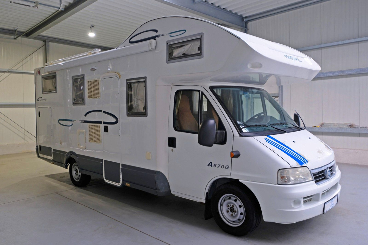 Cristall A 670 G/Automatik/Festbett/Garage/Solar/Markise - Camping-car capucine: photos 1 Cristall A 670 G/Automatik/Festbett/Garage/Solar/Markise - Camping-car capucine: photos 1