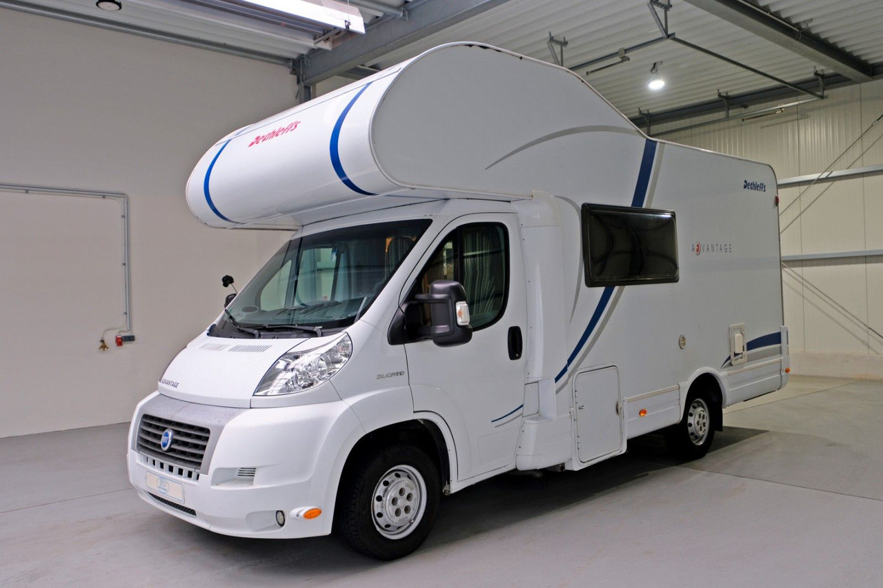 Dethleffs Advantage A 5881 HG/Etagenbetten/Garage/Solar - Camping-car capucine: photos 2 Dethleffs Advantage A 5881 HG/Etagenbetten/Garage/Solar - Camping-car capucine: photos 2