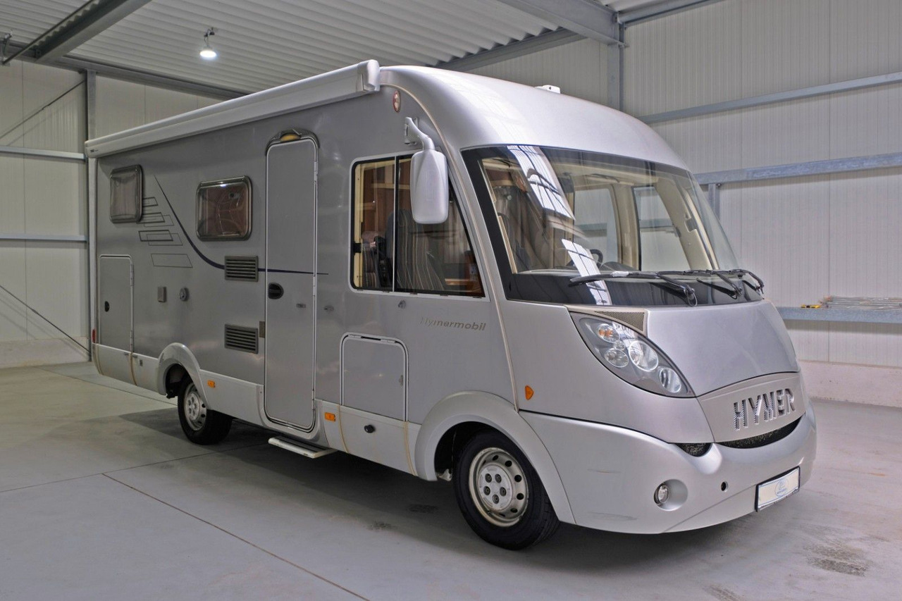 HYMER / ERIBA / HYMERCAR B 514 CL/Festbett+Hubbett/Garage/Klima/Markise - Camping-car intégral: photos 1 HYMER / ERIBA / HYMERCAR B 514 CL/Festbett+Hubbett/Garage/Klima/Markise - Camping-car intégral: photos 1