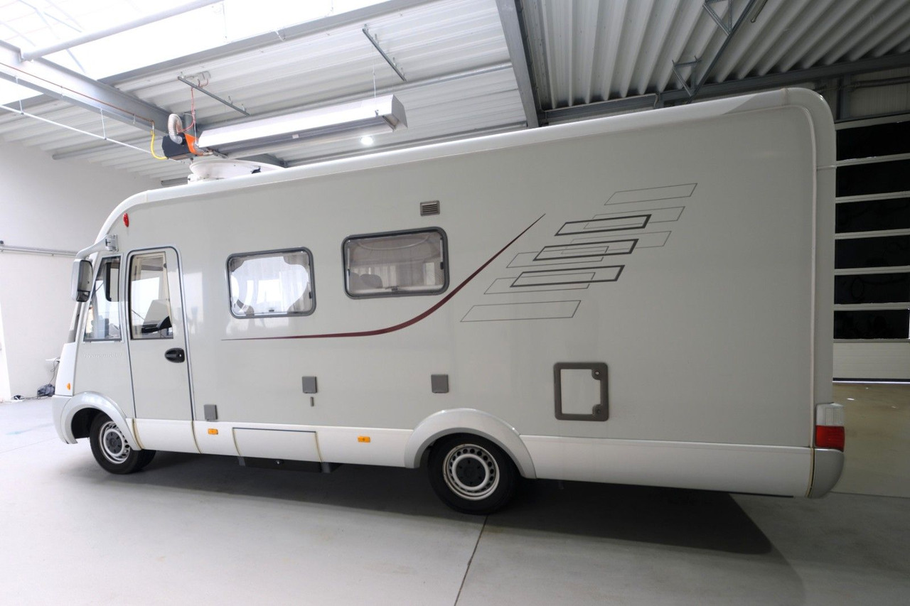 HYMER / ERIBA / HYMERCAR B 655 SL/Festbett+Hubbett/Solar/Klima/TOP - Camping-car intégral: photos 3 HYMER / ERIBA / HYMERCAR B 655 SL/Festbett+Hubbett/Solar/Klima/TOP - Camping-car intégral: photos 3