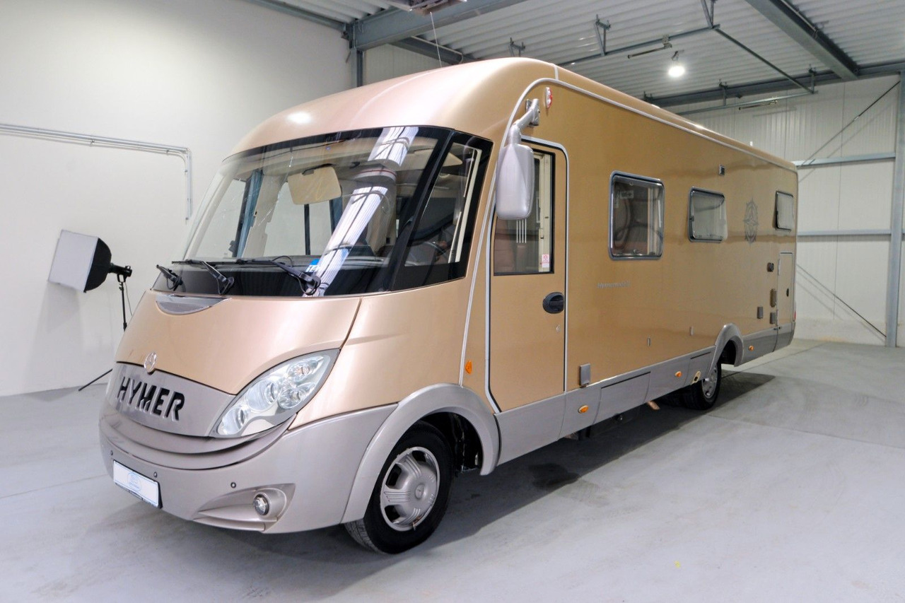HYMER / ERIBA / HYMERCAR S 800/Automatik/Festbett+Hubbett/Klima/Solar/AHK HYMER / ERIBA / HYMERCAR S 800/Automatik/Festbett+Hubbett/Klima/Solar/AHK - Camping-car intégral: photos 4 HYMER / ERIBA / HYMERCAR S 800/Automatik/Festbett+Hubbett/Klima/Solar/AHK HYMER / ERIBA / HYMERCAR S 800/Automatik/Festbett+Hubbett/Klima/Solar/AHK - Camping-car intégral: photos 4