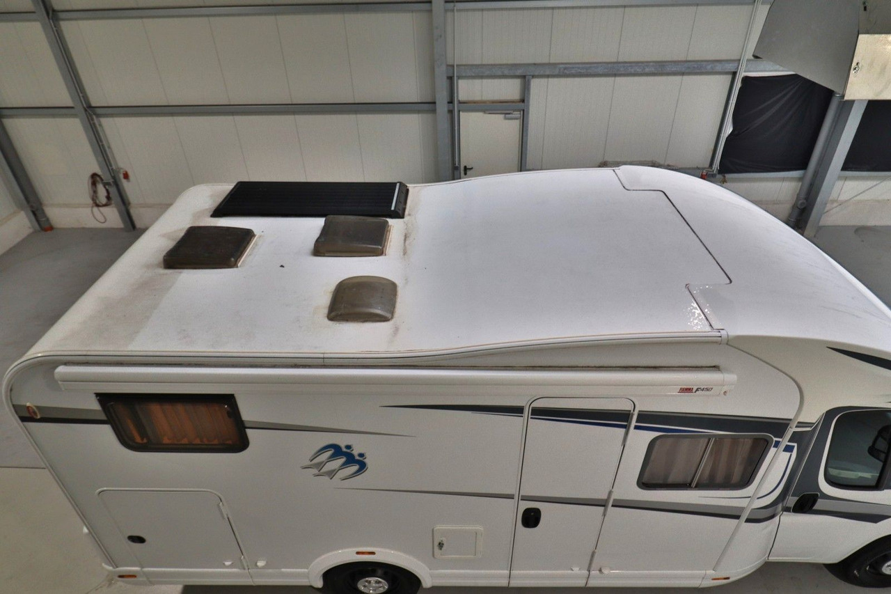 Knaus Sky Wave 650 MG/Festbett+Hubbett/Garage/Klima - Camping-car profilé: photos 4 Knaus Sky Wave 650 MG/Festbett+Hubbett/Garage/Klima - Camping-car profilé: photos 4