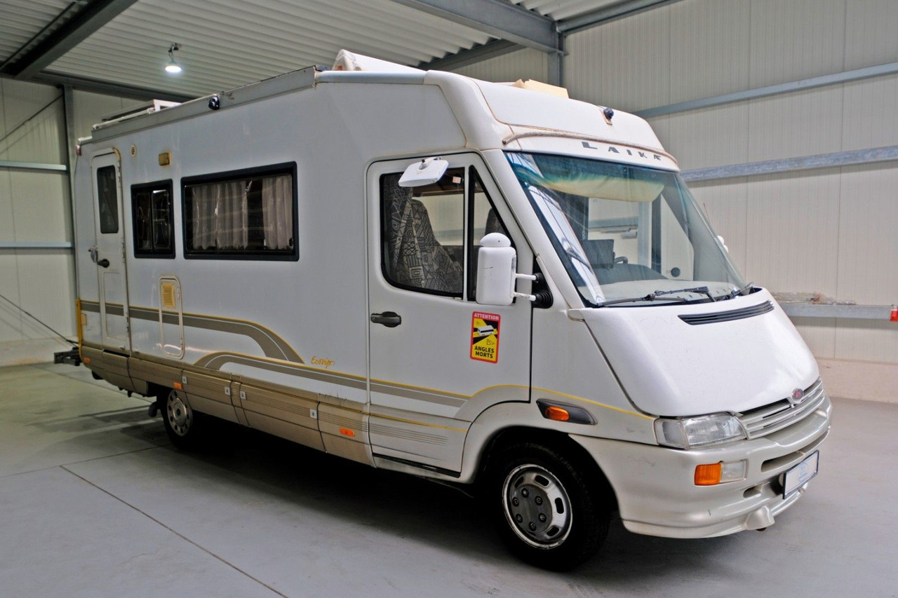 Laika Ecovip 400 I/Hubbett/Standklima/Markise/Solar - Camping-car intégral: photos 1 Laika Ecovip 400 I/Hubbett/Standklima/Markise/Solar - Camping-car intégral: photos 1