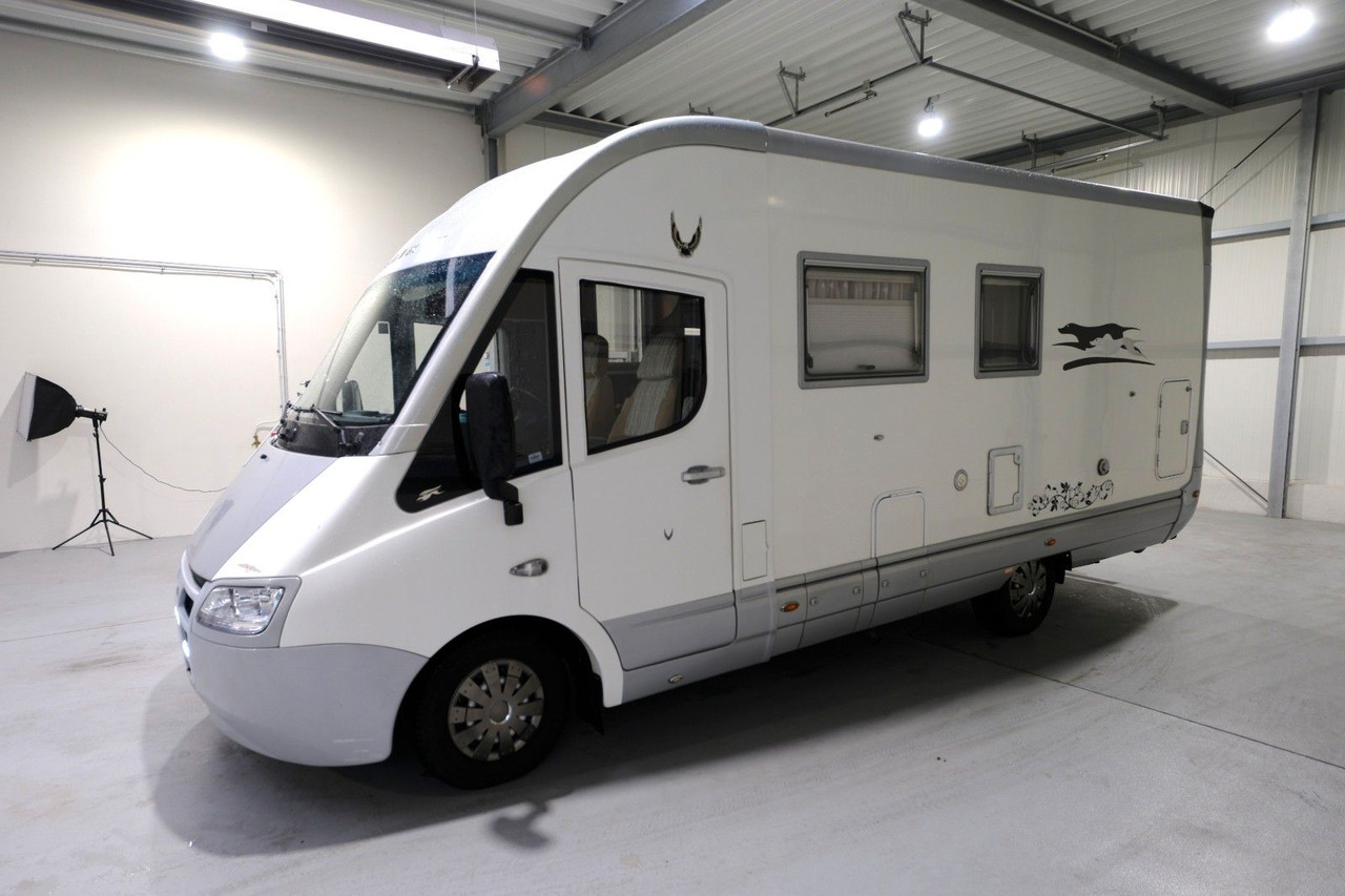 Laika Rexosline 650/Festbett+Hubbett/Klima/Markise - Camping-car intégral: photos 2 Laika Rexosline 650/Festbett+Hubbett/Klima/Markise - Camping-car intégral: photos 2