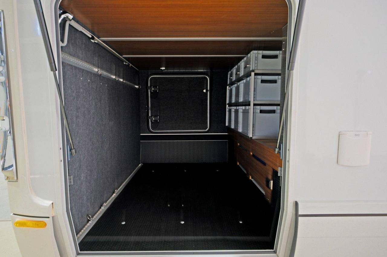 Niesmann + Bischoff Arto 88 E/Einzelbetten+Hubbett/Top-Fahrzeug - Camping-car intégral: photos 5 Niesmann + Bischoff Arto 88 E/Einzelbetten+Hubbett/Top-Fahrzeug - Camping-car intégral: photos 5