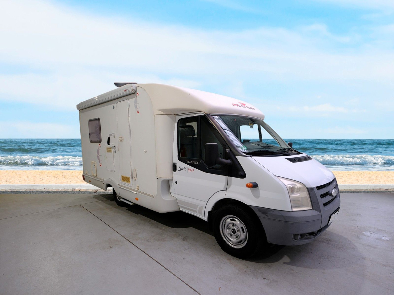 Roller Team Sirio 595 P/Festbett/Solar/Klima/Markise Roller Team Sirio 595 P/Festbett/Solar/Klima/Markise - Camping-car profilé: photos 1 Roller Team Sirio 595 P/Festbett/Solar/Klima/Markise Roller Team Sirio 595 P/Festbett/Solar/Klima/Markise - Camping-car profilé: photos 1
