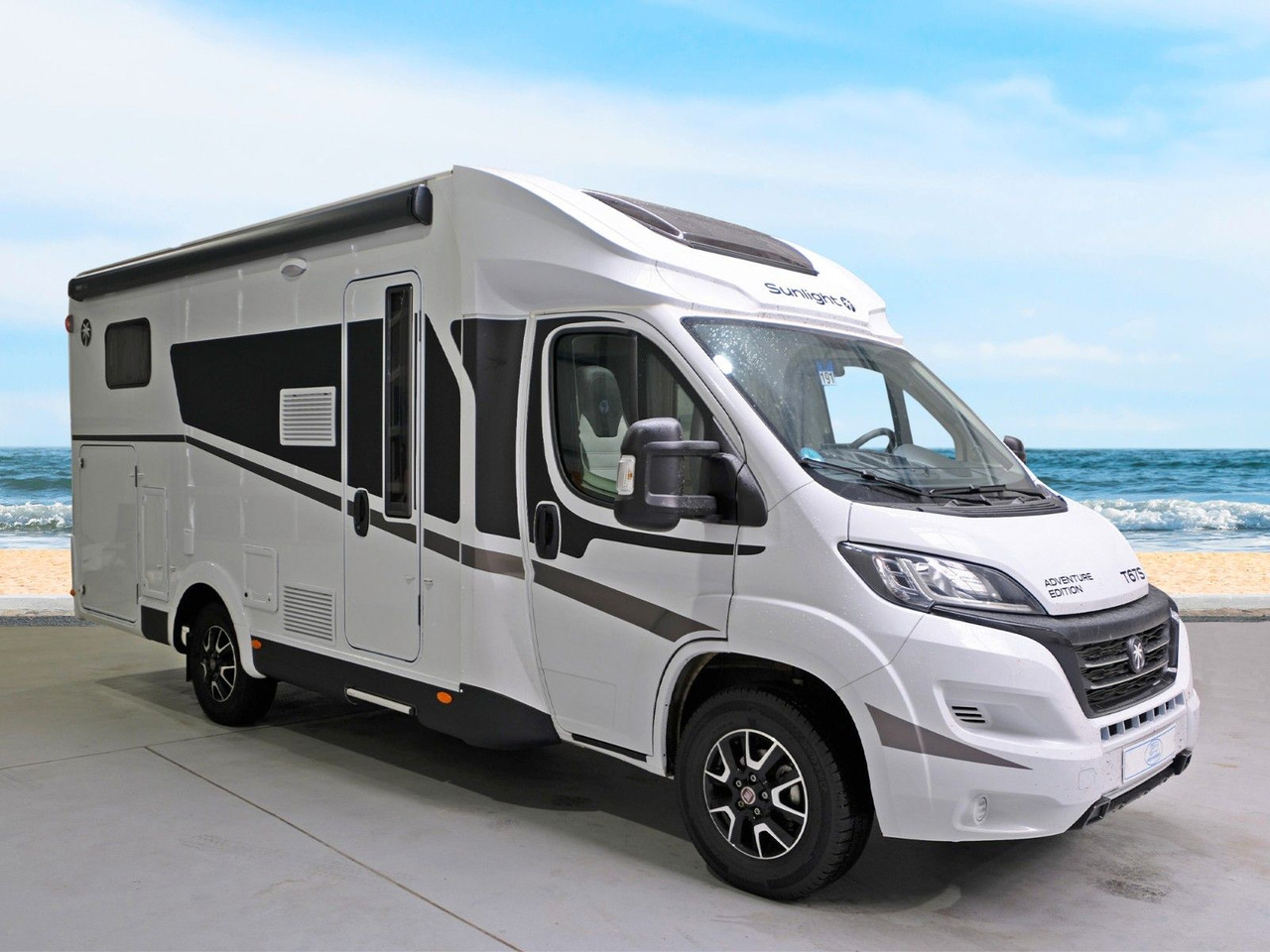 Sunlight T67 S Adventure Edition-Einzelbetten+Hubbett-TOP - Camping-car profilé: photos 1 Sunlight T67 S Adventure Edition-Einzelbetten+Hubbett-TOP - Camping-car profilé: photos 1