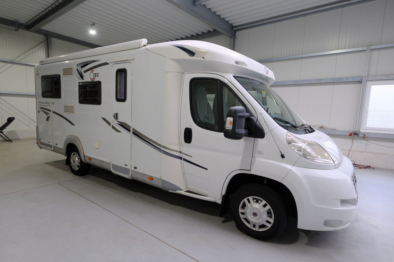 TEC Freetec T 699 G/Festbett/Garage/2xKlima/Markise - Camping-car profilé: photos 1 TEC Freetec T 699 G/Festbett/Garage/2xKlima/Markise - Camping-car profilé: photos 1
