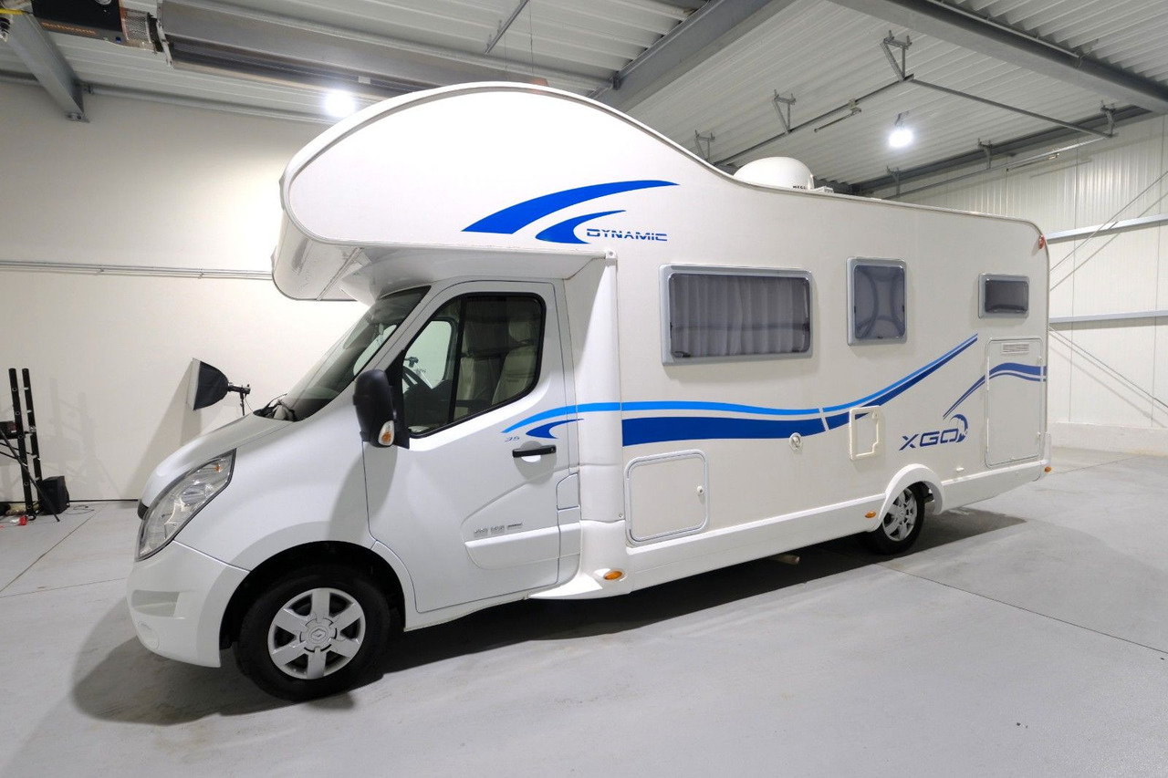 XGO Dynamic 35 / Festbett / Garage / Finanzierung - Camping-car capucine: photos 2 XGO Dynamic 35 / Festbett / Garage / Finanzierung - Camping-car capucine: photos 2