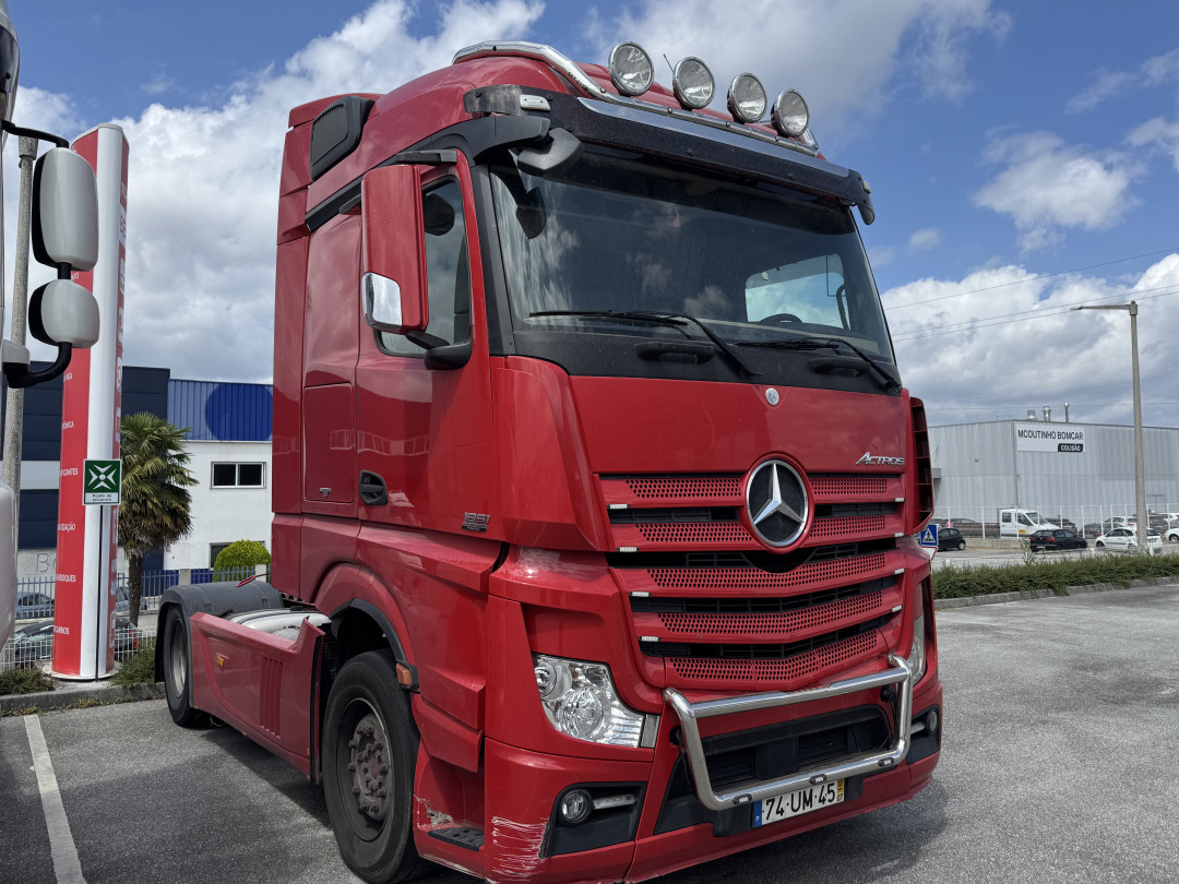 Mercedes Actros 510 1851 - Tracteur routier: photos 1 Mercedes Actros 510 1851 - Tracteur routier: photos 1