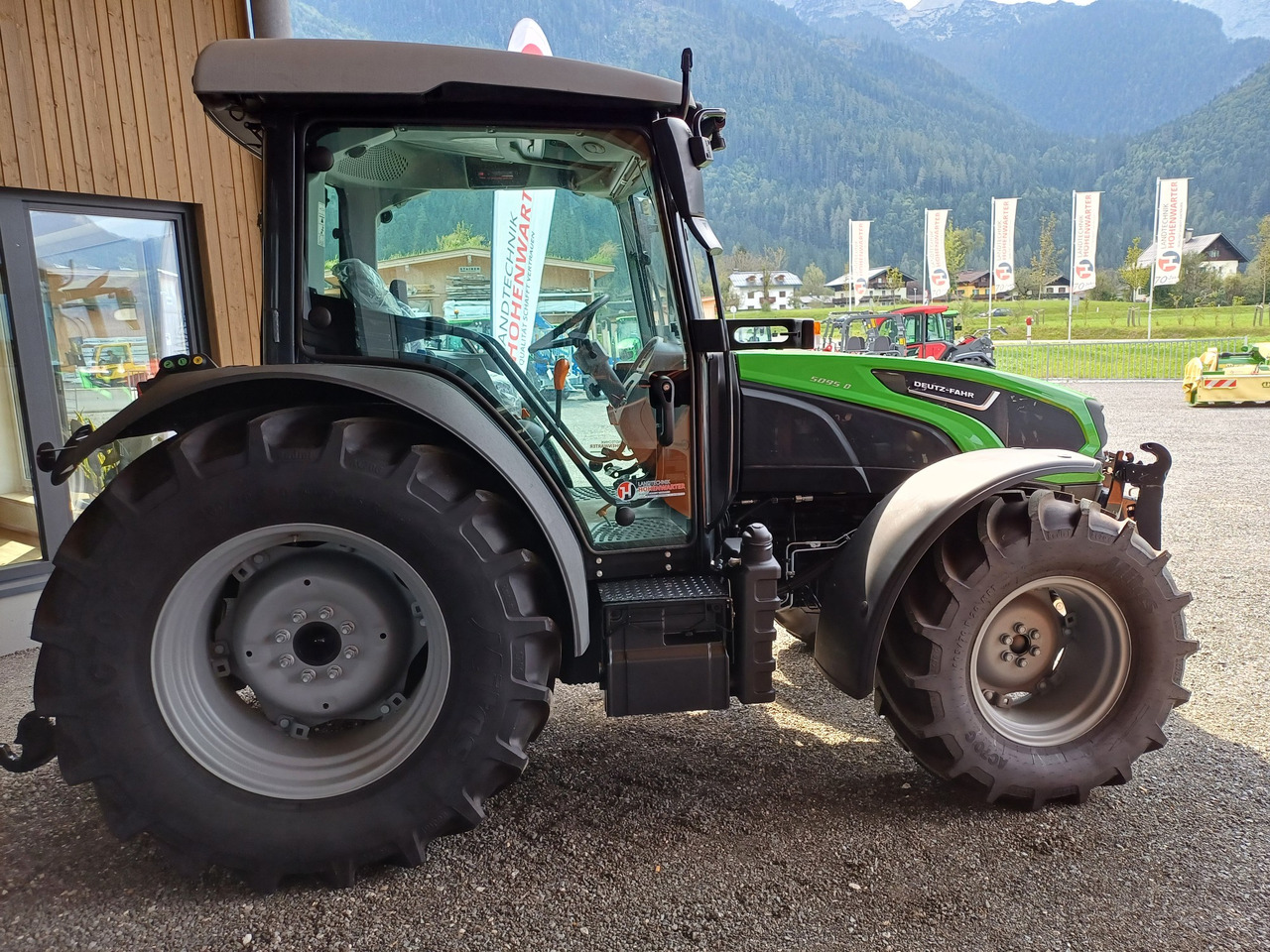 Deutz Fahr 5095 D Premium Stage V (20573) - Tracteur agricole: photos 4 Deutz Fahr 5095 D Premium Stage V (20573) - Tracteur agricole: photos 4