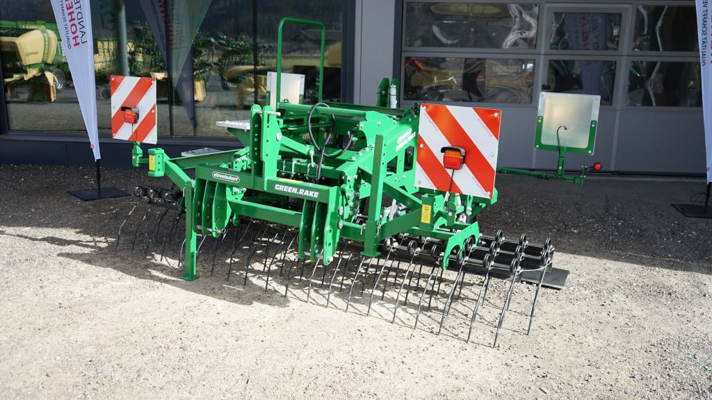 Düvelsdorf GREEN.RAKE expert 3 m (20608) - Herse étrille: photos 2 Düvelsdorf GREEN.RAKE expert 3 m (20608) - Herse étrille: photos 2