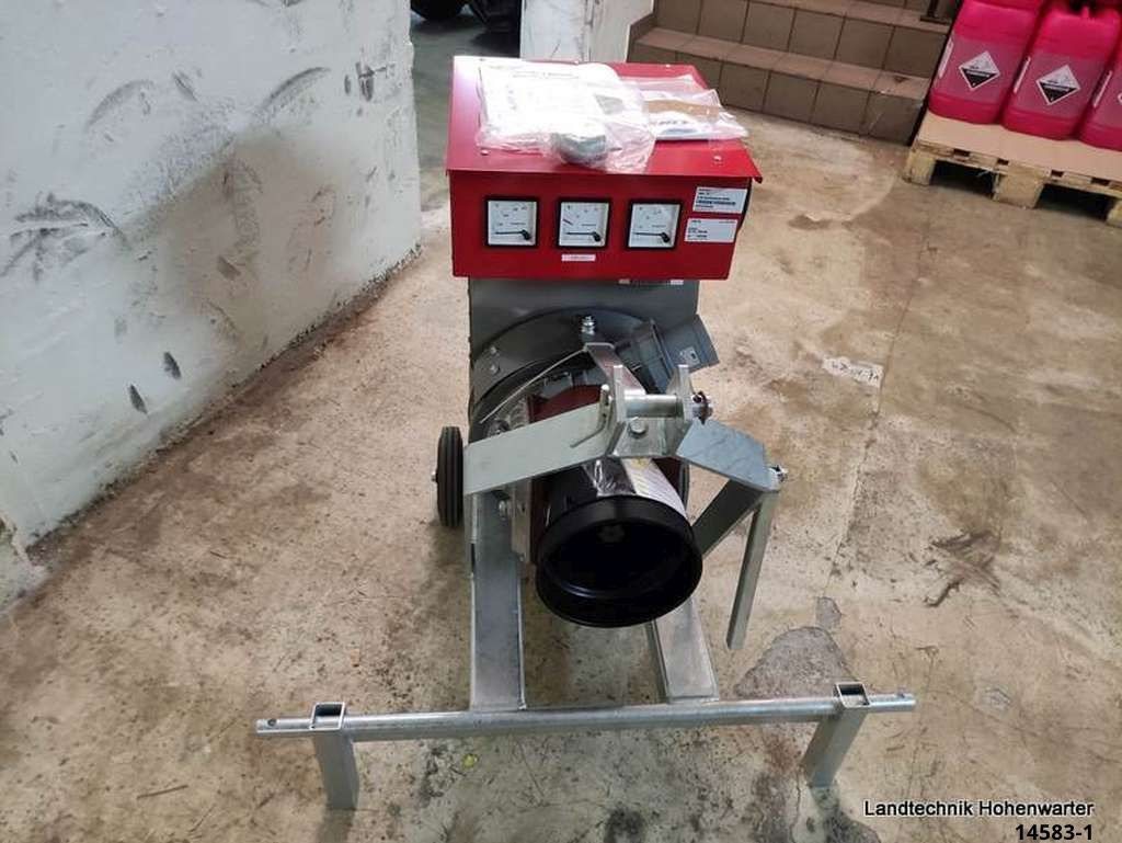 Gärtner 20 kVA oder 42 kVA Zapfwellenaggregat (14583) - Groupe électrogène: photos 2 Gärtner 20 kVA oder 42 kVA Zapfwellenaggregat (14583) - Groupe électrogène: photos 2