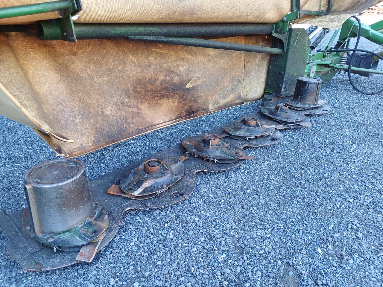 Krone AM 243 S (23231) - Faucheuse: photos 4 Krone AM 243 S (23231) - Faucheuse: photos 4