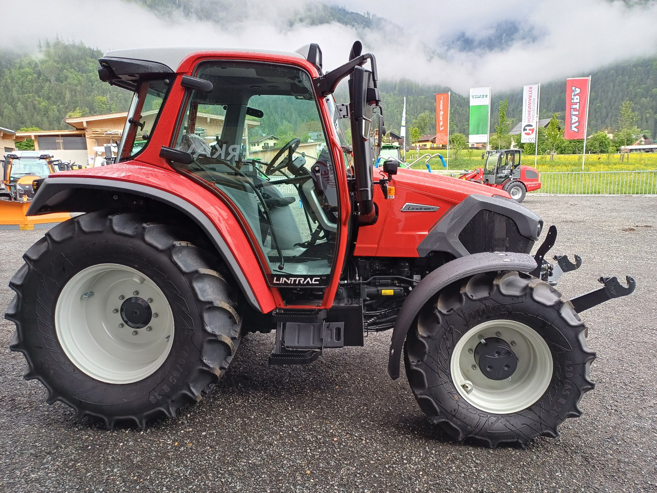 Lindner Lintrac 70 (23263) - Tracteur agricole: photos 5 Lindner Lintrac 70 (23263) - Tracteur agricole: photos 5