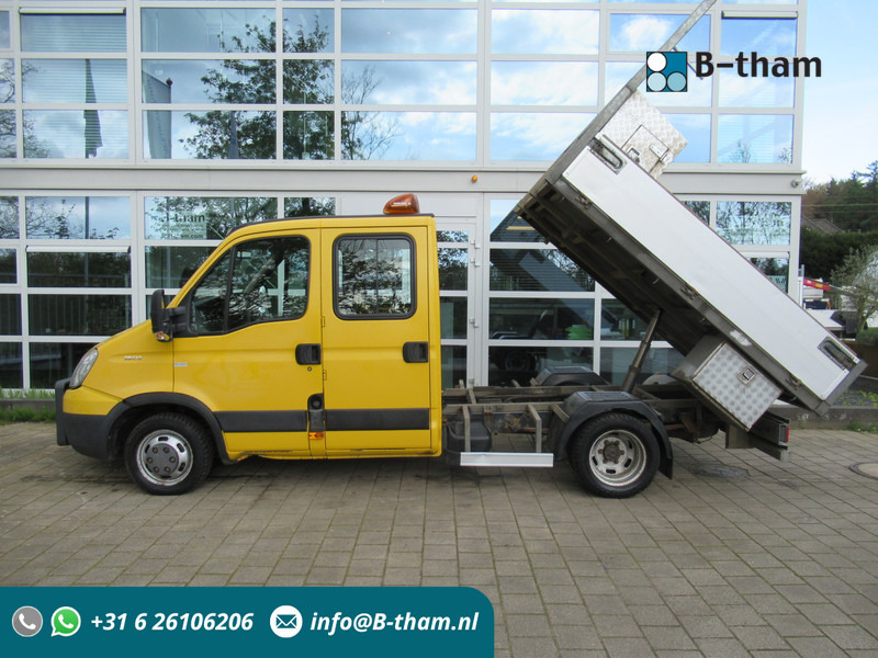 Iveco Daily 35C13 D 345 Kipper Tipper DOKA Dubbelcabine - Véhicule utilitaire benne, Utilitaire double cabine: photos 1 Iveco Daily 35C13 D 345 Kipper Tipper DOKA Dubbelcabine - Véhicule utilitaire benne, Utilitaire double cabine: photos 1