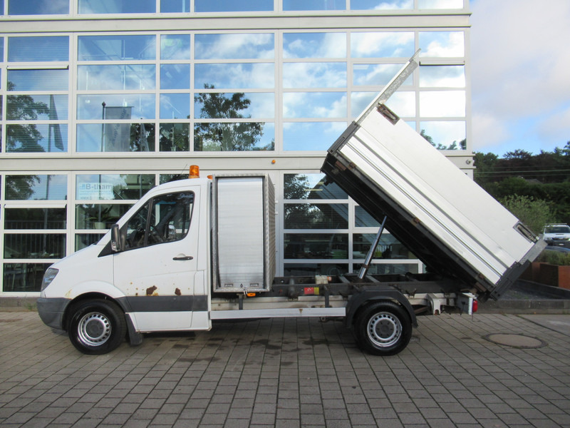 Mercedes-Benz Sprinter 309 2.2 CDI 366 3-Z./S. Kipper Tipper - Véhicule utilitaire benne: photos 5 Mercedes-Benz Sprinter 309 2.2 CDI 366 3-Z./S. Kipper Tipper - Véhicule utilitaire benne: photos 5