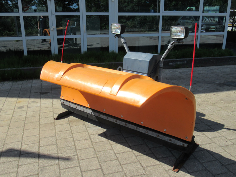 NIDO SNK 21 EPZ 180 12V 210CM Sneeuwploeg Schneepflug Snowplow - Lame à neige: photos 4 NIDO SNK 21 EPZ 180 12V 210CM Sneeuwploeg Schneepflug Snowplow - Lame à neige: photos 4