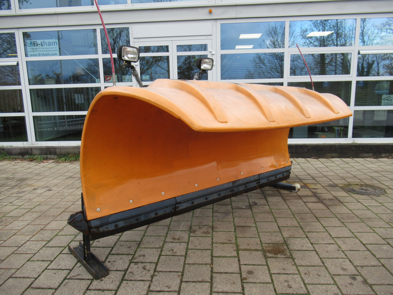NIDO SNK 240-R EPZ 24V 270CM Schneepflug Snow Plow Sneeuwploeg - Engin de déneigement: photos 3 NIDO SNK 240-R EPZ 24V 270CM Schneepflug Snow Plow Sneeuwploeg - Engin de déneigement: photos 3