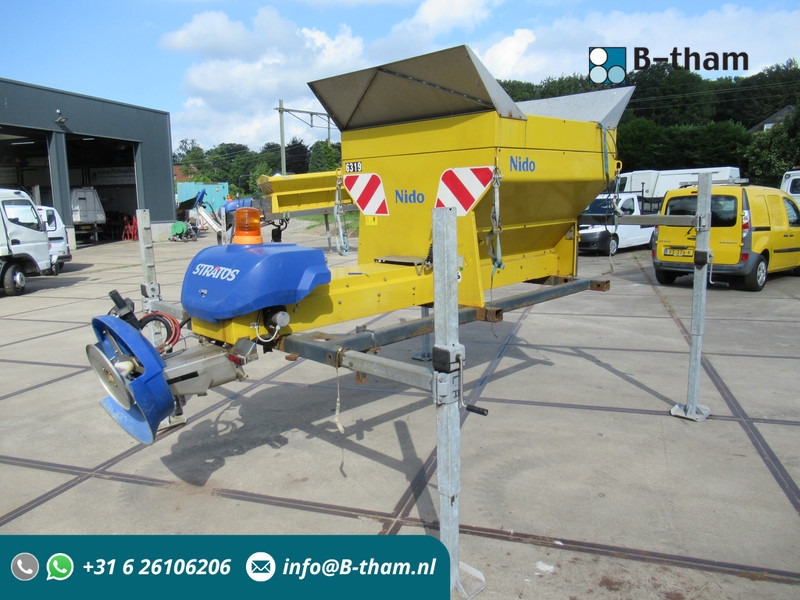 Epandeur de sable NIDO Schmidt STRATOS B15K-24 VCL-35 1,5m3 Salzstreuer HYDRO Saltspreader: photos 1