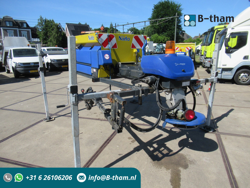 NIDO Stratos B08L-24 PCLN-350 Roto-power 0,8m3 + 350L Salzstreuer Saltspreader - Epandeur de sable: photos 1 NIDO Stratos B08L-24 PCLN-350 Roto-power 0,8m3 + 350L Salzstreuer Saltspreader - Epandeur de sable: photos 1