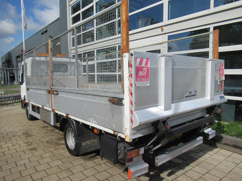 Nissan Cabstar 150.35 3.0TDci 110KW + DHollandia Laadklep - Fourgon plateau: photos 4 Nissan Cabstar 150.35 3.0TDci 110KW + DHollandia Laadklep - Fourgon plateau: photos 4