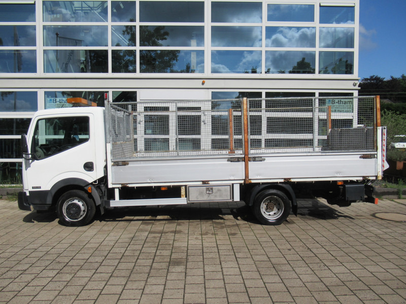Nissan Cabstar 150.35 3.0TDci 110KW + DHollandia Laadklep - Fourgon plateau: photos 2 Nissan Cabstar 150.35 3.0TDci 110KW + DHollandia Laadklep - Fourgon plateau: photos 2