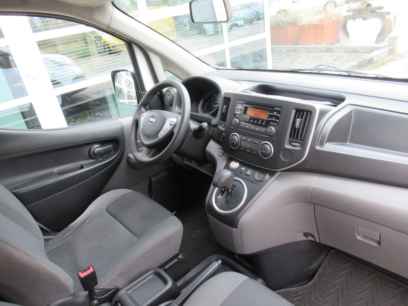 Nissan E-NV200 Optima 24KW accu eigendom, snellader - Fourgonnette, Utilitaire électrique: photos 4 Nissan E-NV200 Optima 24KW accu eigendom, snellader - Fourgonnette, Utilitaire électrique: photos 4
