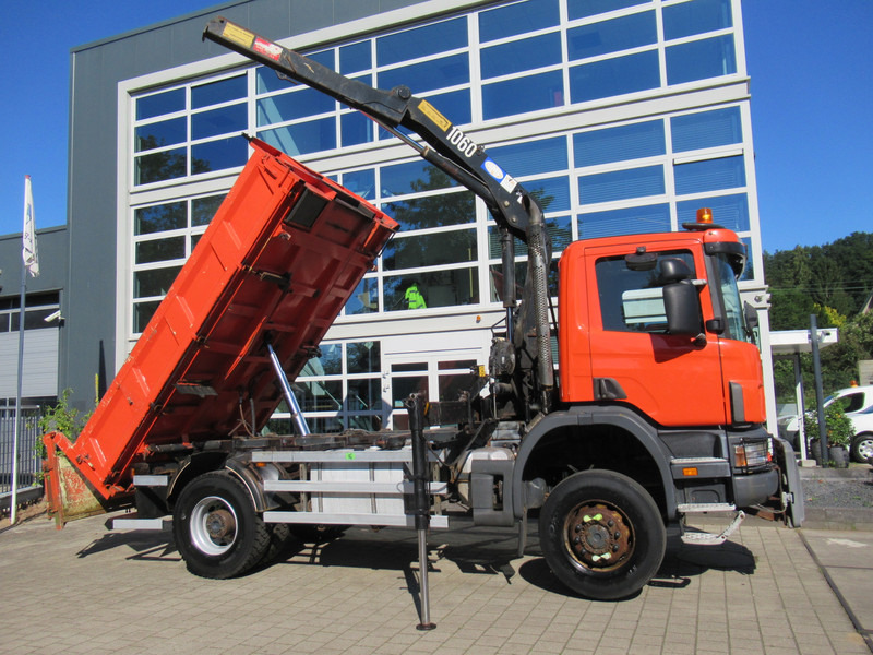 Scania P 114 CB 4x4 HZ 340 3-W. Tipper - 3-S. Kipper + HMF 1063 Crane Kran - Camion benne, Camion grue: photos 3 Scania P 114 CB 4x4 HZ 340 3-W. Tipper - 3-S. Kipper + HMF 1063 Crane Kran - Camion benne, Camion grue: photos 3
