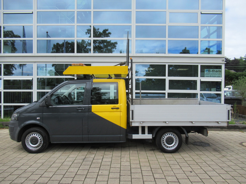 Volkswagen Transporter T5 2.0 TDI 75KW L2H1 DOKA dubbelcabine Kipper Actiebord - Véhicule utilitaire benne, Utilitaire double cabine: photos 5 Volkswagen Transporter T5 2.0 TDI 75KW L2H1 DOKA dubbelcabine Kipper Actiebord - Véhicule utilitaire benne, Utilitaire double cabine: photos 5