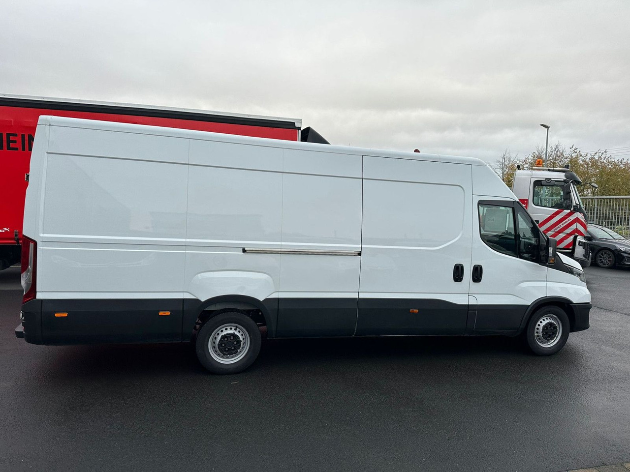 Iveco Daily 35 S14*Automatik*Heckkamera*top. Zustand!! Iveco Daily 35 S14*TOP*Automatik*Kamera* - Fourgon utilitaire: photos 5 Iveco Daily 35 S14*Automatik*Heckkamera*top. Zustand!! Iveco Daily 35 S14*TOP*Automatik*Kamera* - Fourgon utilitaire: photos 5