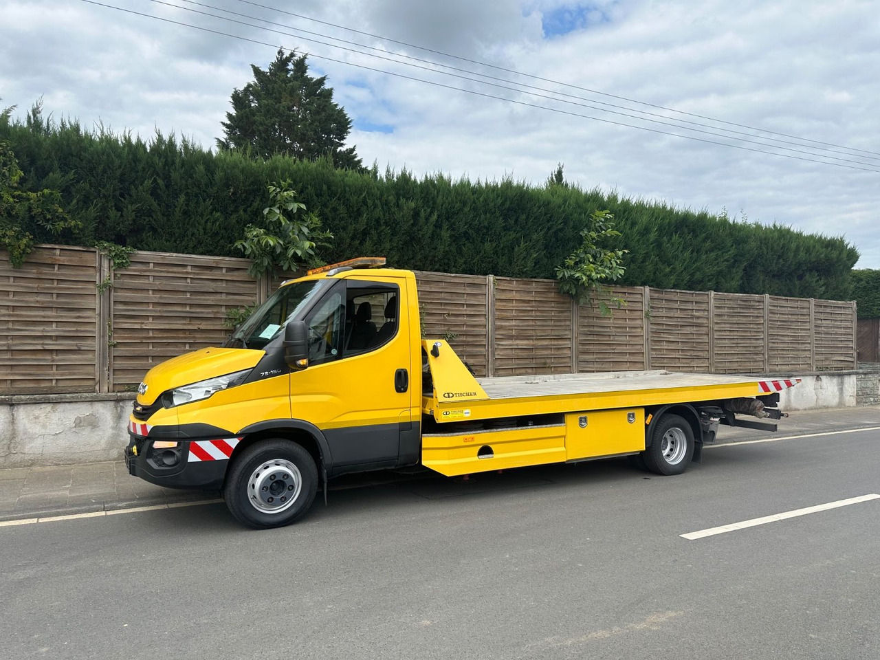 Iveco Daily 70c18 Schiebeplateau/Seilwinde/Klima - Remorqueuse: photos 1 Iveco Daily 70c18 Schiebeplateau/Seilwinde/Klima - Remorqueuse: photos 1