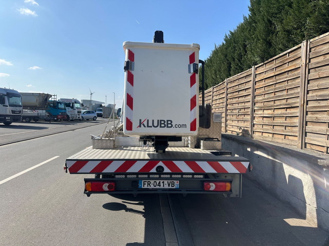 Renault Master III*Steiger 12m*orig.km*Topzustand* Renault Master III*Steiger 12m*orig.km*Topzustand* - Camion avec nacelle, Véhicule utilitaire: photos 5 Renault Master III*Steiger 12m*orig.km*Topzustand* Renault Master III*Steiger 12m*orig.km*Topzustand* - Camion avec nacelle, Véhicule utilitaire: photos 5