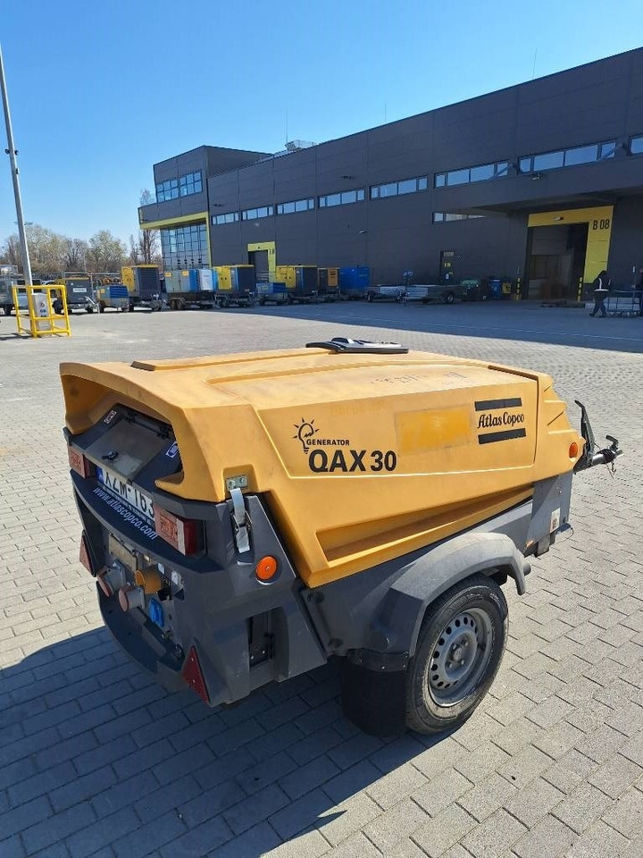 Atlas Copco QAX 30 - Groupe électrogène: photos 3 Atlas Copco QAX 30 - Groupe électrogène: photos 3