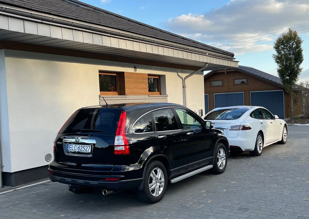 Honda CR-V 2.0 Elegance Lifestyle - SUV: photos 3 Honda CR-V 2.0 Elegance Lifestyle - SUV: photos 3