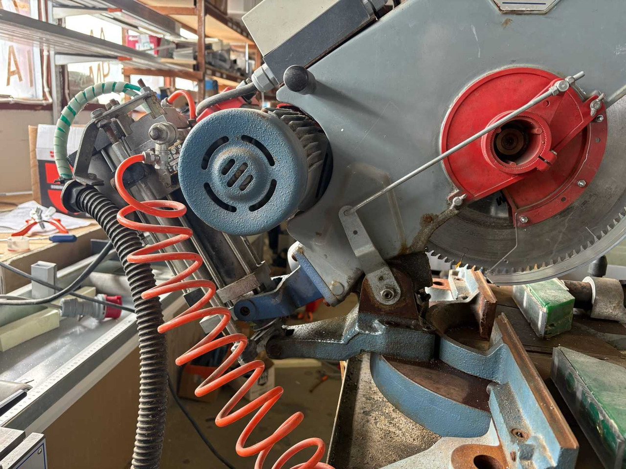 Aluminum Circular Saw Olsa - Machine à métaux: photos 2 Aluminum Circular Saw Olsa - Machine à métaux: photos 2