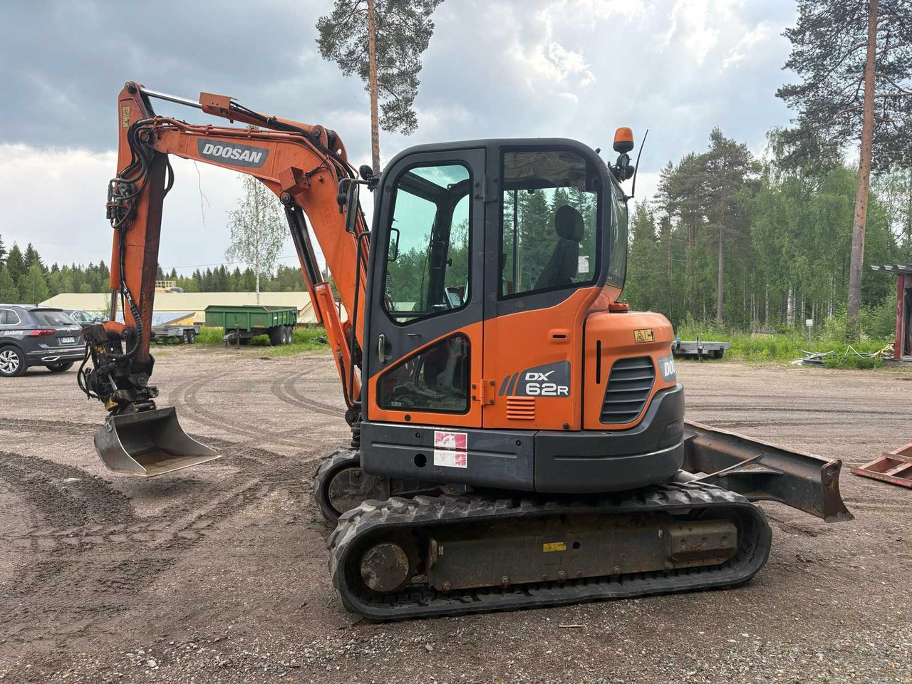 Doosan Dx 62r-3 Rubber Crawler Excavator - Pelle sur chenille: photos 2 Doosan Dx 62r-3 Rubber Crawler Excavator - Pelle sur chenille: photos 2