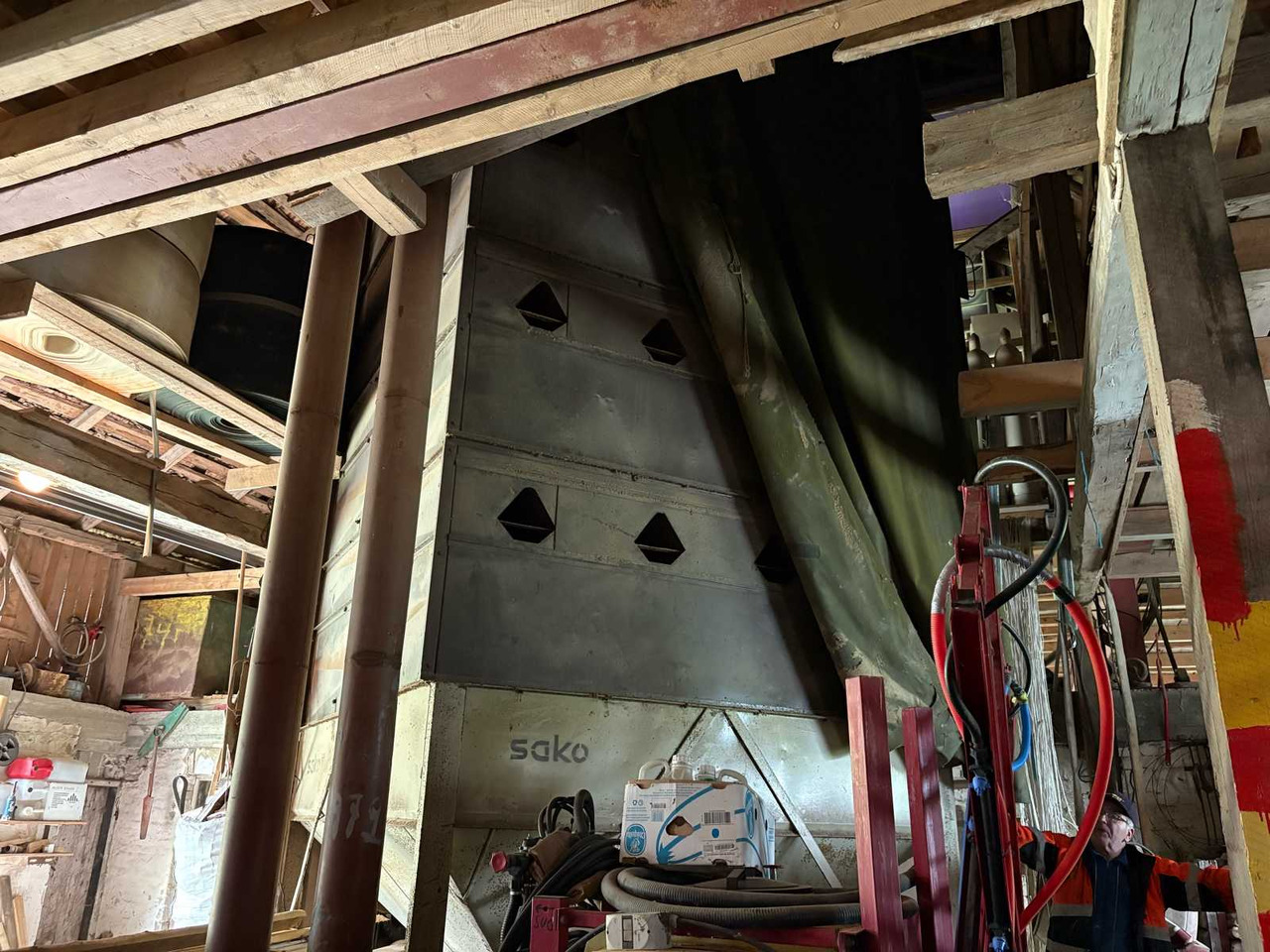 Grain dryer Sako VK 250 - Nettoyeur séparateur: photos 5 Grain dryer Sako VK 250 - Nettoyeur séparateur: photos 5