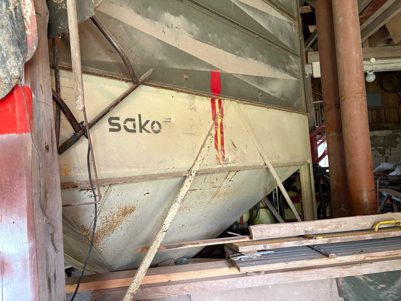 Grain dryer Sako VK 250 - Nettoyeur séparateur: photos 3 Grain dryer Sako VK 250 - Nettoyeur séparateur: photos 3