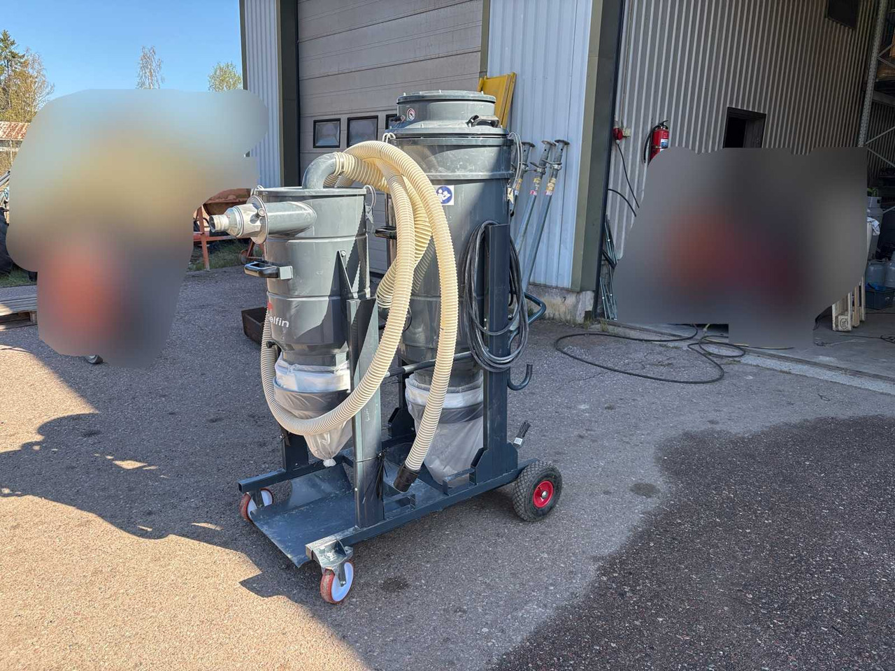 Industrial vacuum cleaner Delfin DM3 - Aspirateur industriel: photos 2 Industrial vacuum cleaner Delfin DM3 - Aspirateur industriel: photos 2