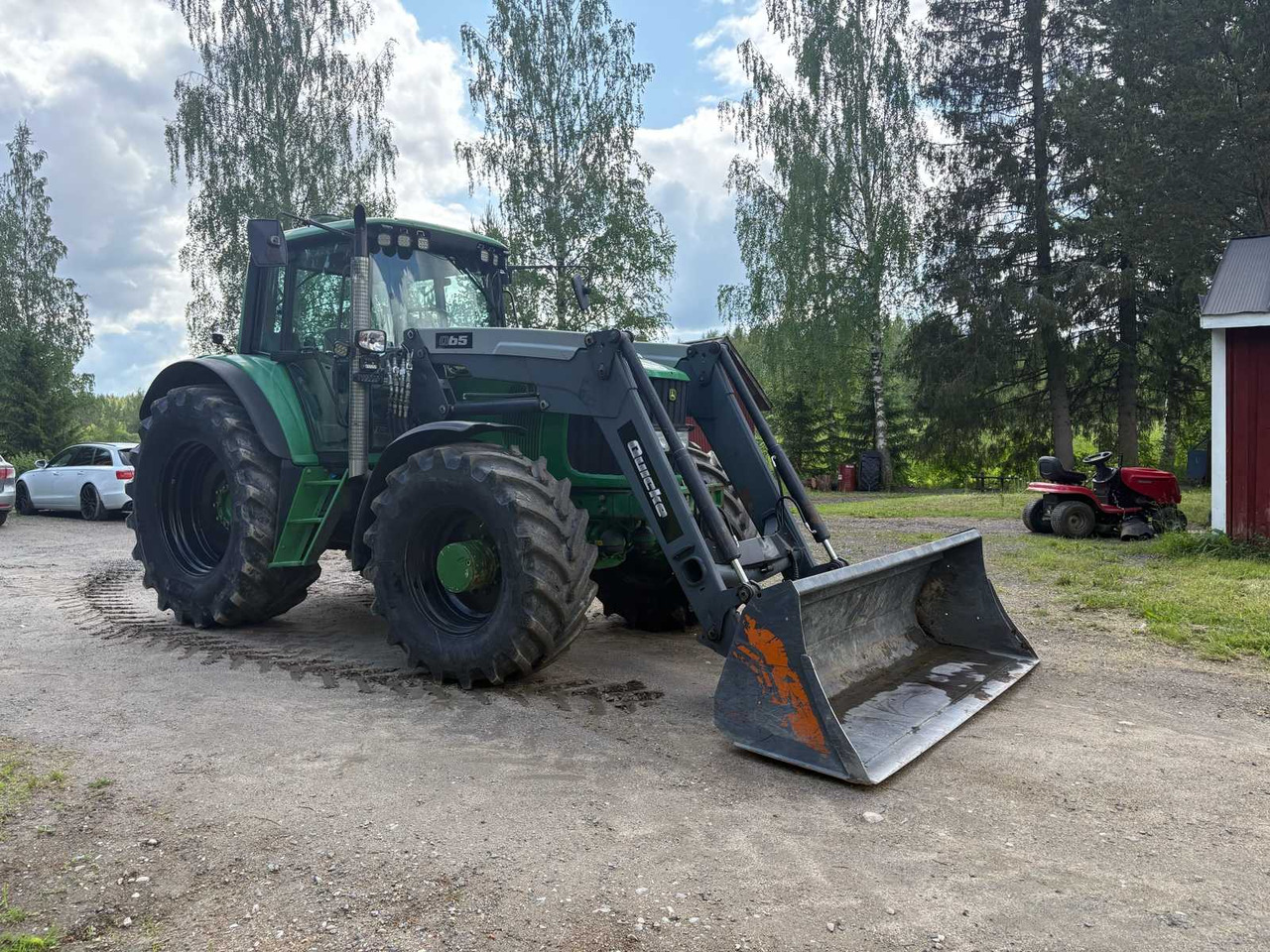 Tractor John Deere 6620 AutoPowr - Tracteur agricole: photos 2 Tractor John Deere 6620 AutoPowr - Tracteur agricole: photos 2