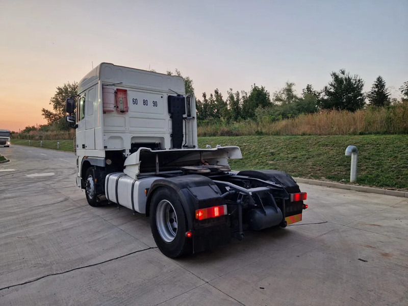 DAF XF 106.460 - Tracteur portuaire: photos 4 DAF XF 106.460 - Tracteur portuaire: photos 4