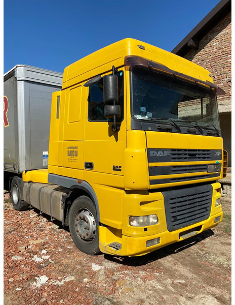 DAF XF 95.430 - Tracteur routier: photos 2 DAF XF 95.430 - Tracteur routier: photos 2