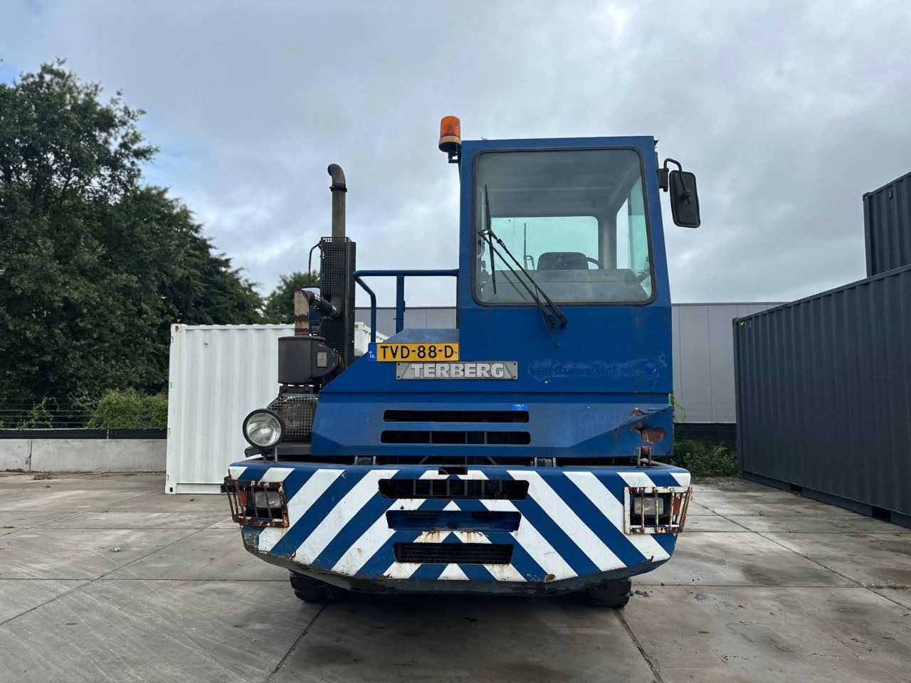 Terberg YT 180 VDL haakarm - Tracteur portuaire: photos 2 Terberg YT 180 VDL haakarm - Tracteur portuaire: photos 2