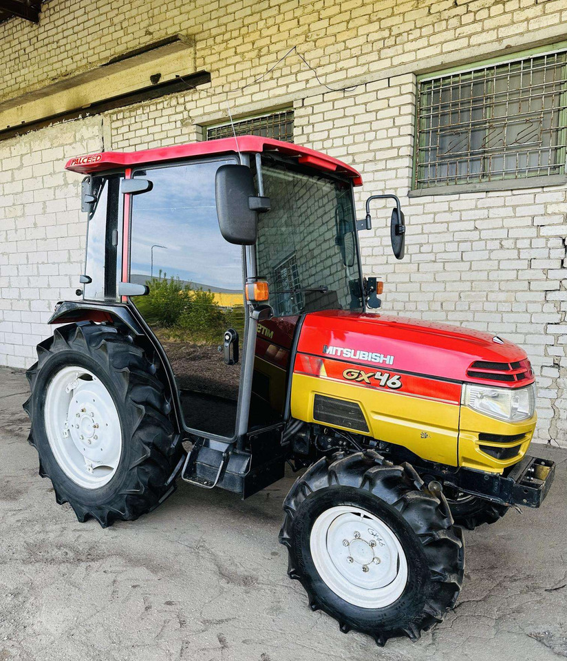 Mitsubishi GX46 - Tracteur agricole: photos 1 Mitsubishi GX46 - Tracteur agricole: photos 1