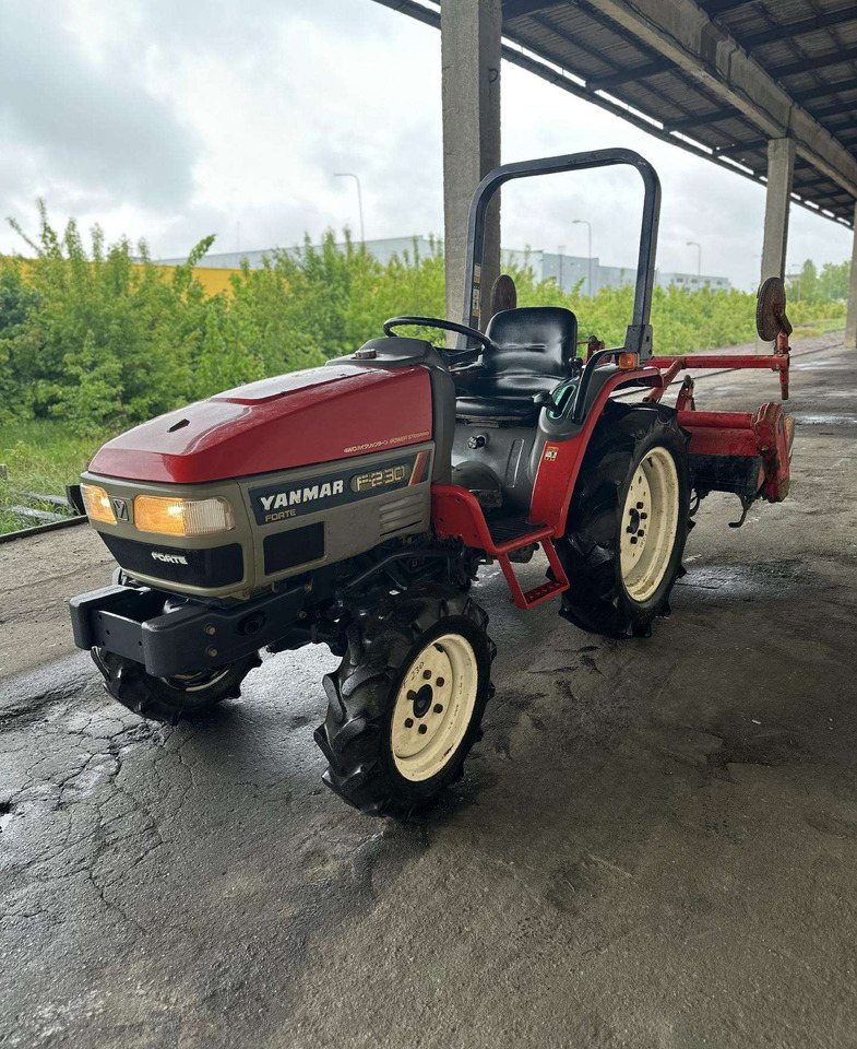 Yanmar F230 - Tracteur agricole: photos 1 Yanmar F230 - Tracteur agricole: photos 1