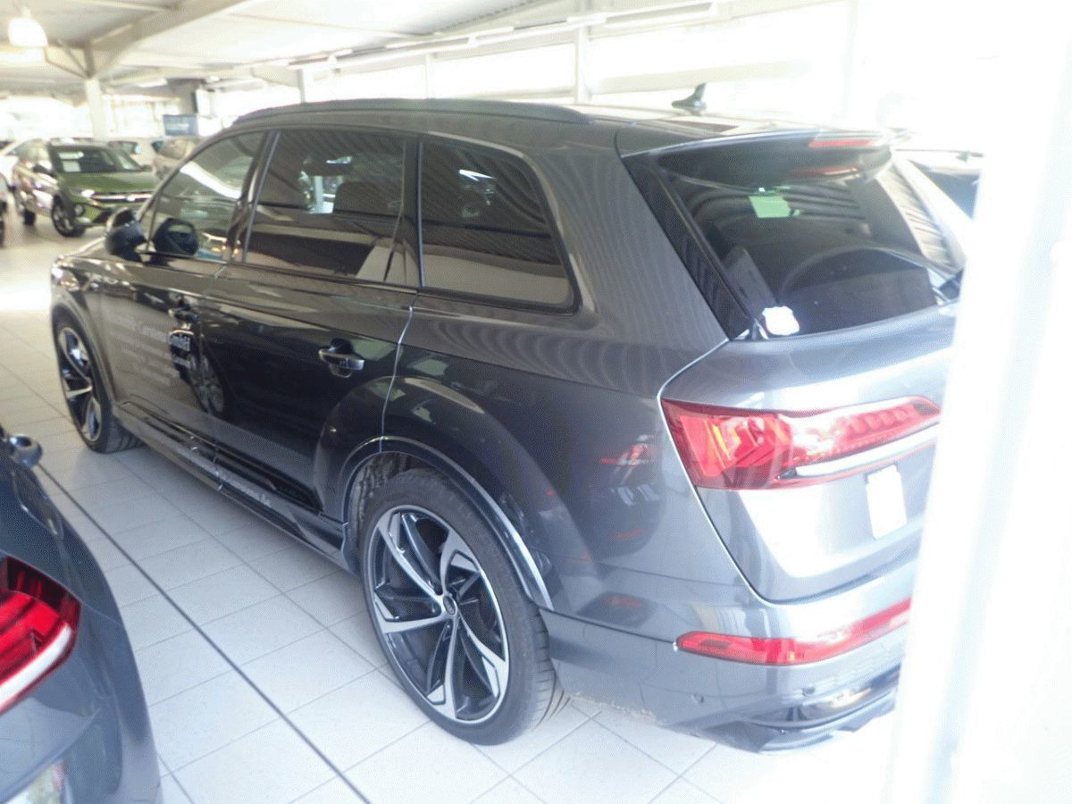 Audi Q7 50 TDI quattro S line 4WS Laser Sitzlüftung - SUV: photos 3 Audi Q7 50 TDI quattro S line 4WS Laser Sitzlüftung - SUV: photos 3