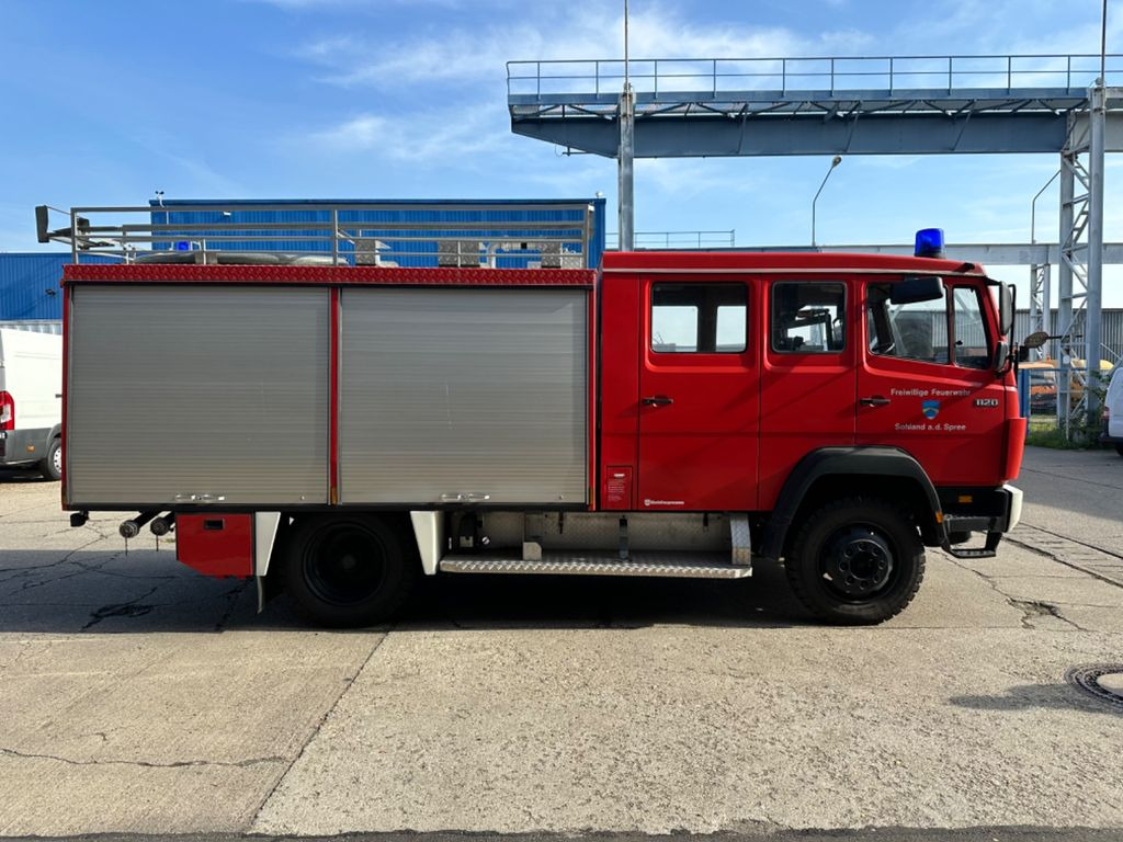 Mercedes-Benz 1120 Tanklösch 4x4 ALLRAD iNKL. PUMPE 2900 LITER - Camion: photos 3 Mercedes-Benz 1120 Tanklösch 4x4 ALLRAD iNKL. PUMPE 2900 LITER - Camion: photos 3